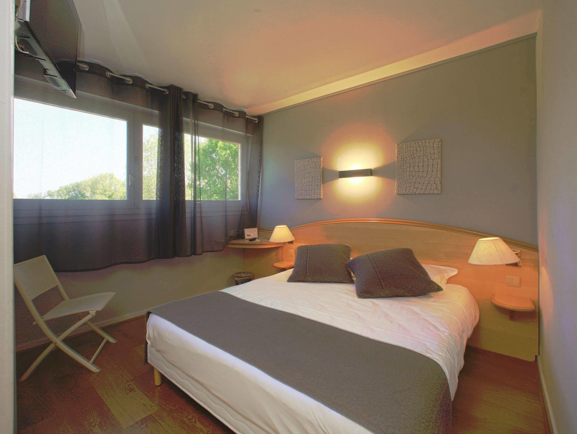 Logis Hotels - Le Bellaroc - Hotel 2 Etoiles Et Restaurant Rocamadour Exteriör bild
