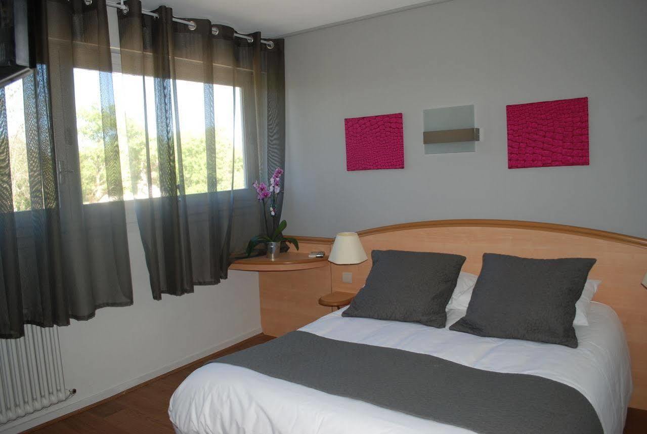 Logis Hotels - Le Bellaroc - Hotel 2 Etoiles Et Restaurant Rocamadour Exteriör bild